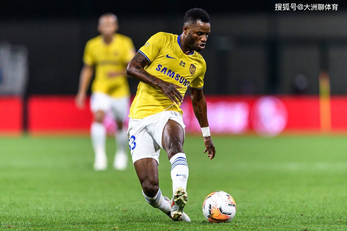 爱游戏体育- 欧篮联赛程吃紧，武汉三镇冲刺阶段止住颓势，气氛紧张，球队文化再被提及