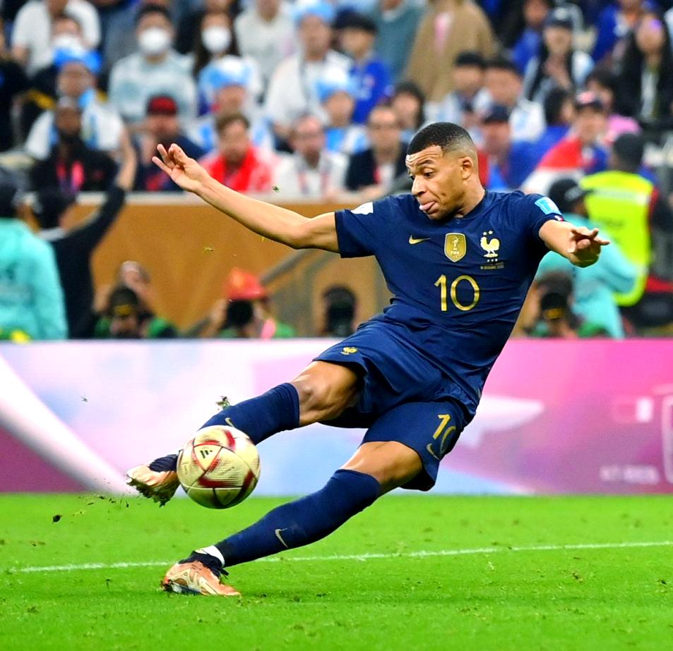 球星姆巴佩 球星姆巴佩