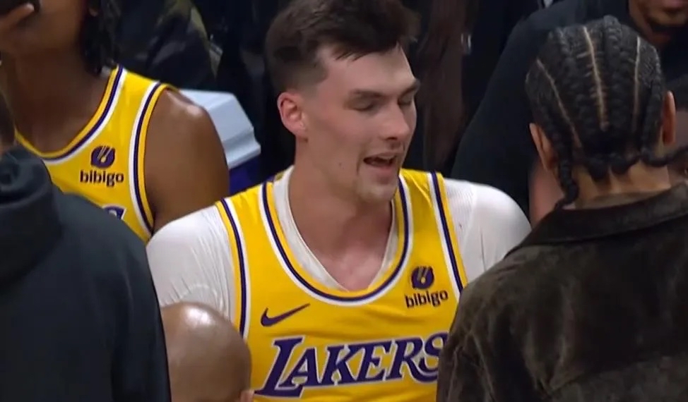 爱游戏-西亚卡姆新星回归赛场表现惊艳，勇士未来可期！的简单介绍