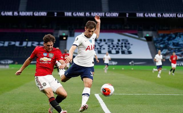 AYX-詹姆斯关键节点比分优势明显，曼联带队取胜！的简单介绍